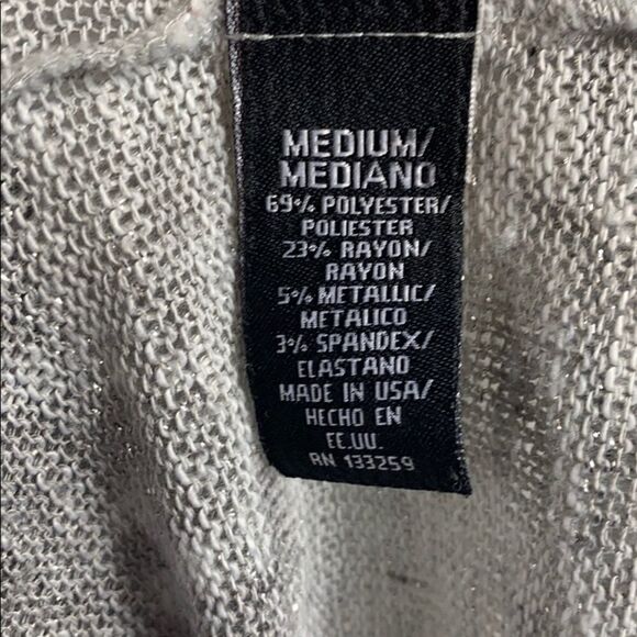 Signatures Style Butterfly Knit Top size: M - Picture 6 of 6